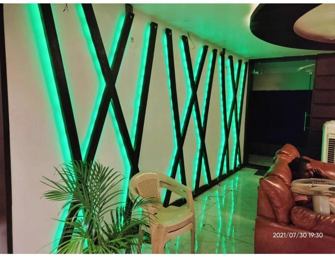 Hotel The Royal, Sehore 外观 照片