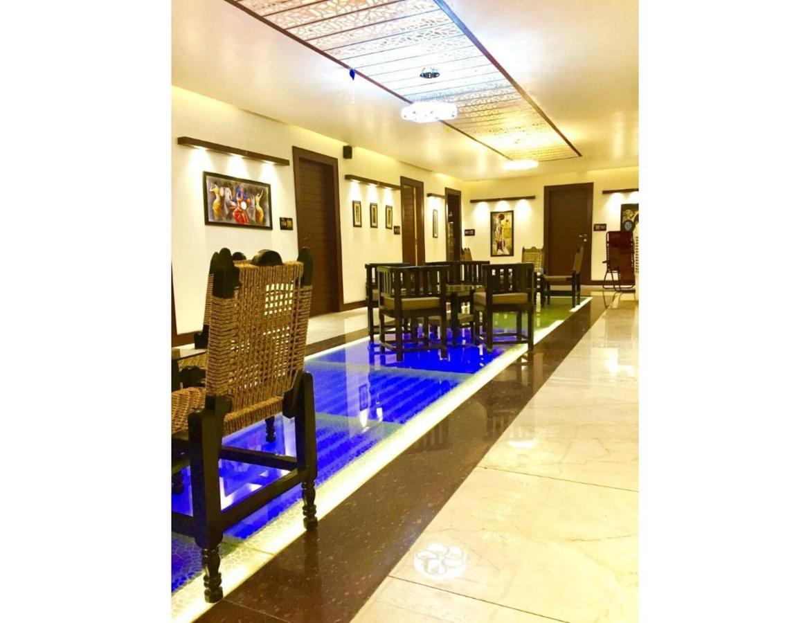 Hotel The Royal, Sehore 外观 照片