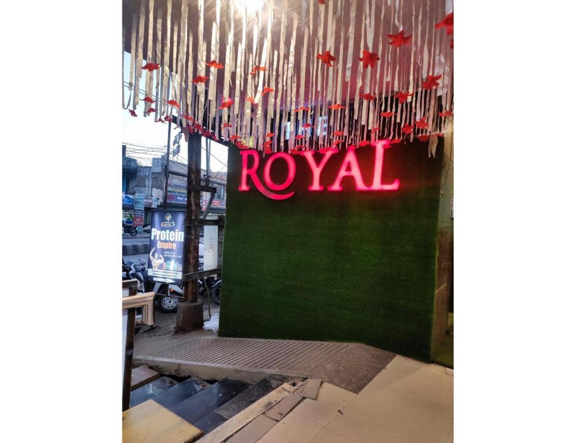 Hotel The Royal, Sehore 外观 照片