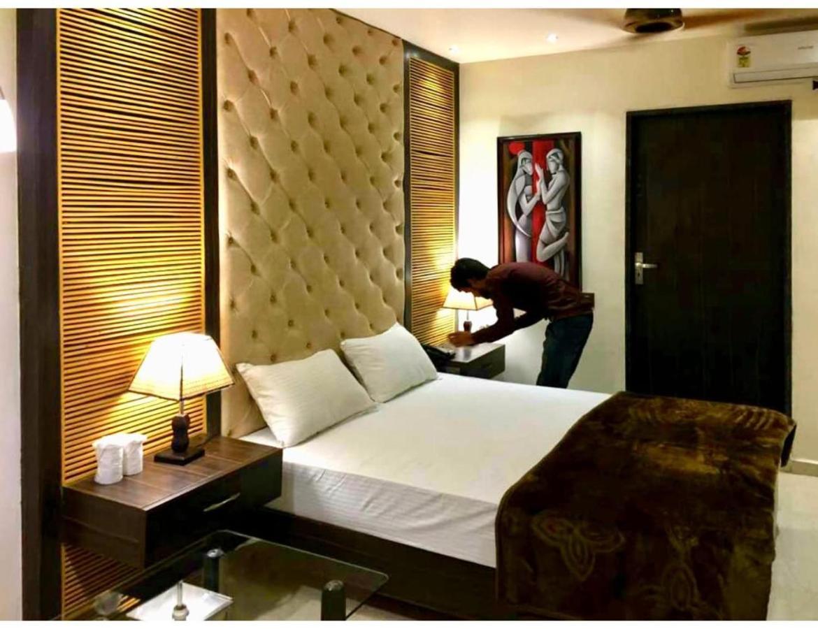 Hotel The Royal, Sehore 外观 照片